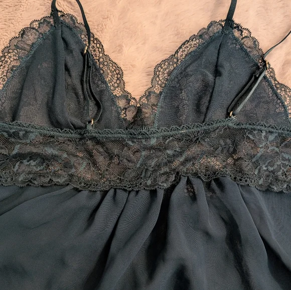 In Bloom Lounge Set - Picture 5 of 6